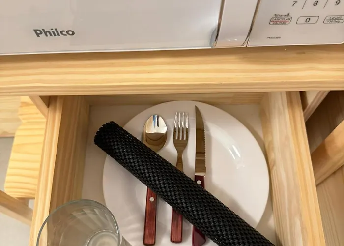 Pequeno Quarto Em Copacabana